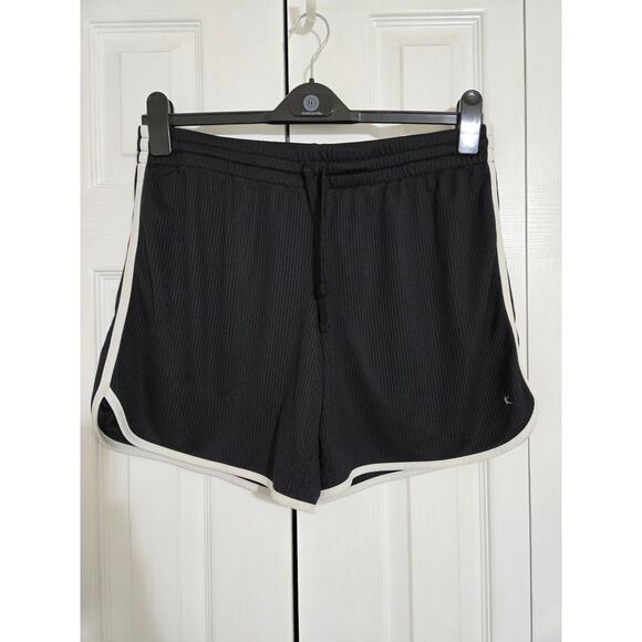 Danskin now large 12-14 women's black athletic shorts - Picture 1 of 8